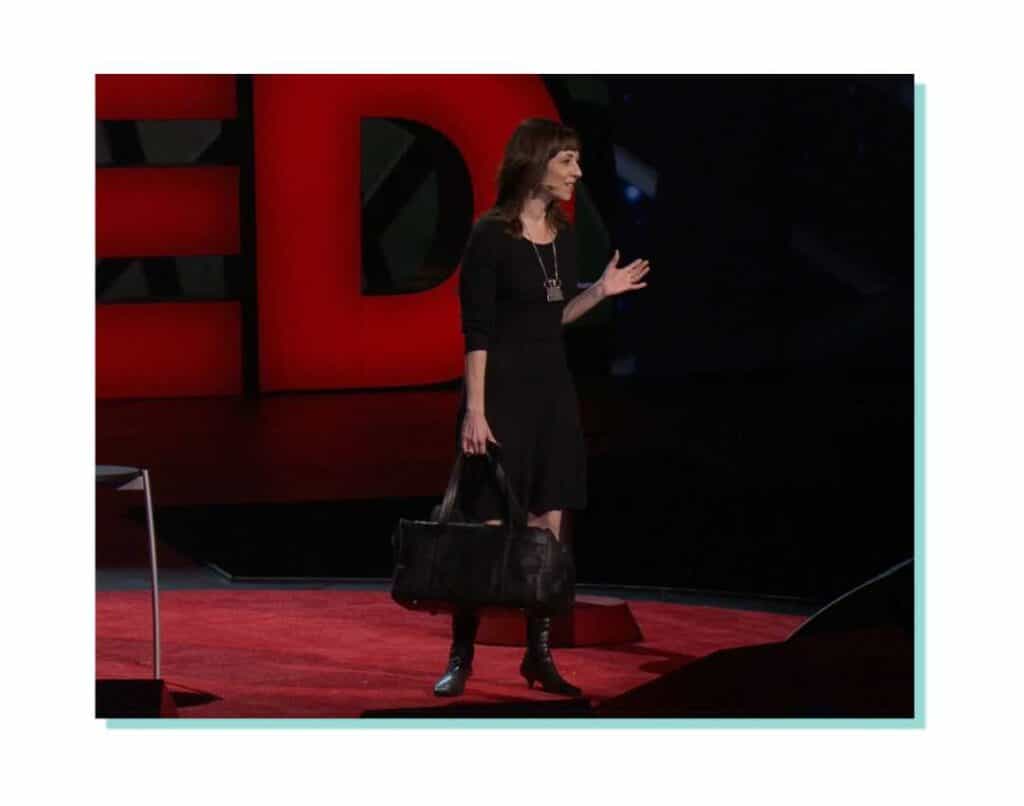 Example of Using Props as Visual Aid - Susan Cain TED